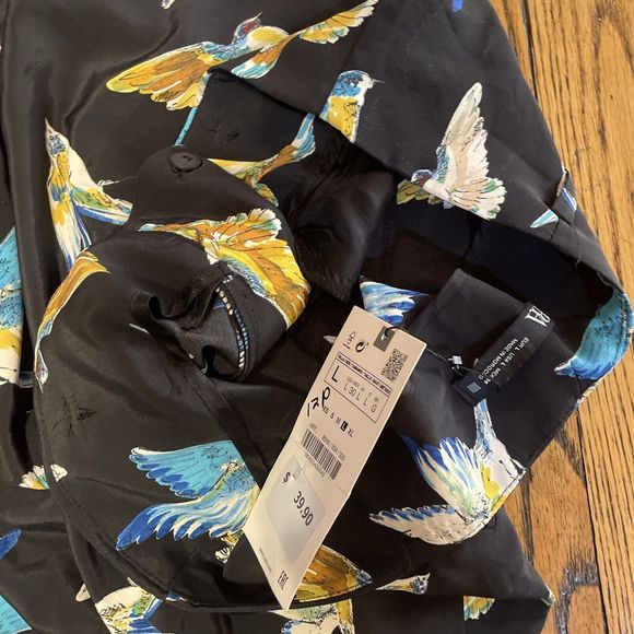 NWT Womans ZARA Tropical Print Shorts Baggy Parrot Size L - Picture 13 of 16